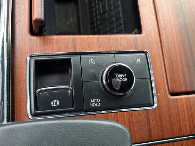 2024 Lincoln Navigator - $63,658