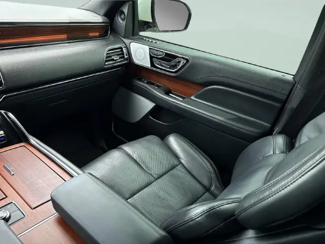 2024 Lincoln Navigator - $63,658