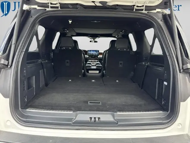 2024 Lincoln Navigator - $63,658