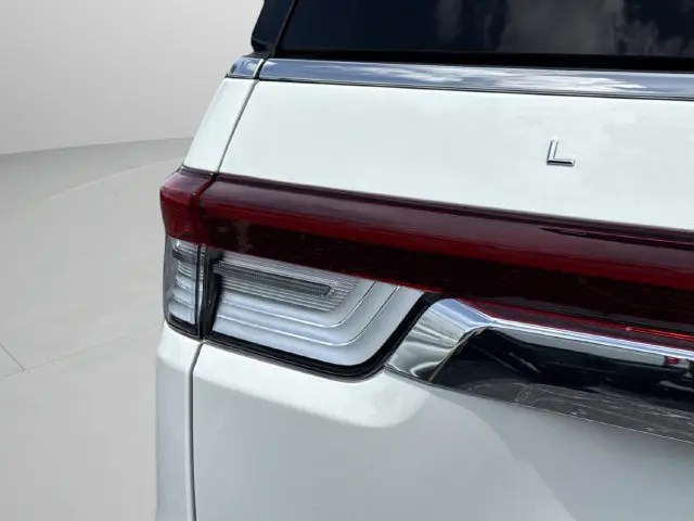 2024 Lincoln Navigator - $63,658