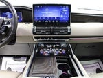 2024 Navigator L Thumbnail 18