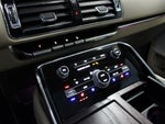 2024 Navigator L Thumbnail 23