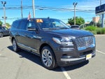 2024 Navigator L Thumbnail 1