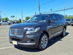 2024 Navigator L Thumbnail 3