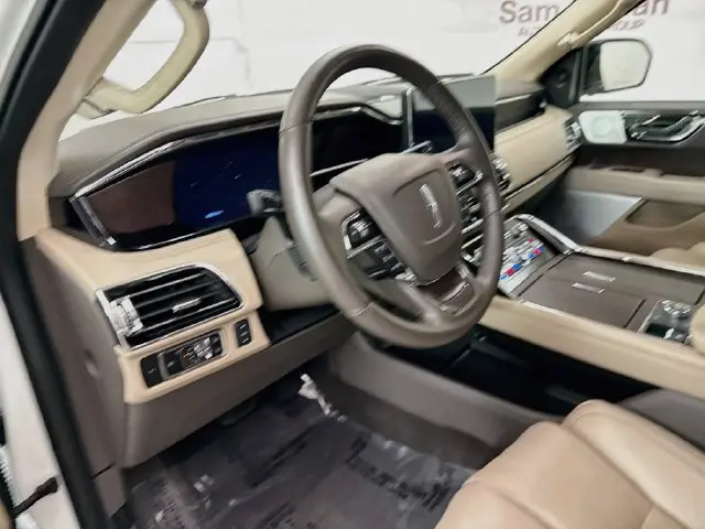 2024 Lincoln Navigator - $65,212