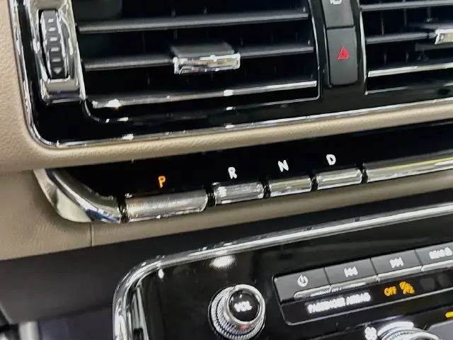 2024 Lincoln Navigator - $65,212