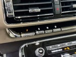 2024 Navigator L Thumbnail 17