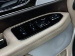 2024 Navigator L Thumbnail 18