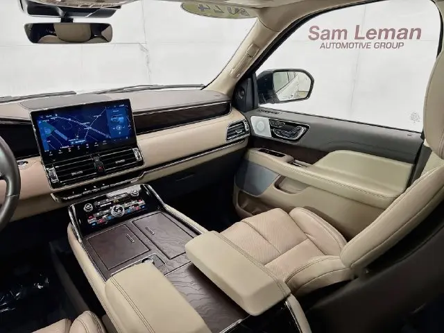 2024 Lincoln Navigator - $65,212