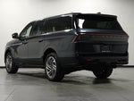2025 Navigator L Thumbnail 5