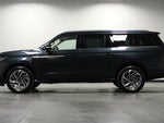 2025 Navigator L Thumbnail 6