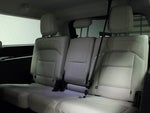 2025 Navigator L Thumbnail 13