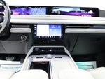 2025 Navigator L Thumbnail 18
