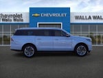 2025 Navigator L Thumbnail 8