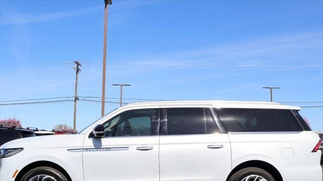 2025 Lincoln Navigator L Reserve
