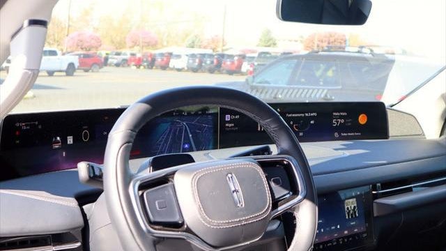 2025 Lincoln Navigator L Reserve
