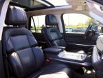 2025 Navigator L Thumbnail 26
