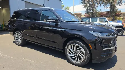 2025 Lincoln Navigator L Reserve