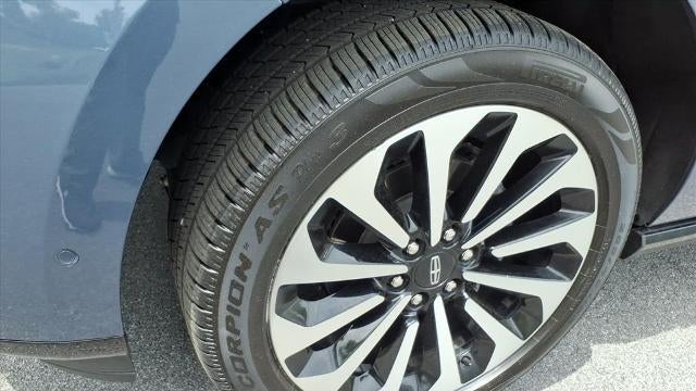 2023 Lincoln Navigator L Reserve