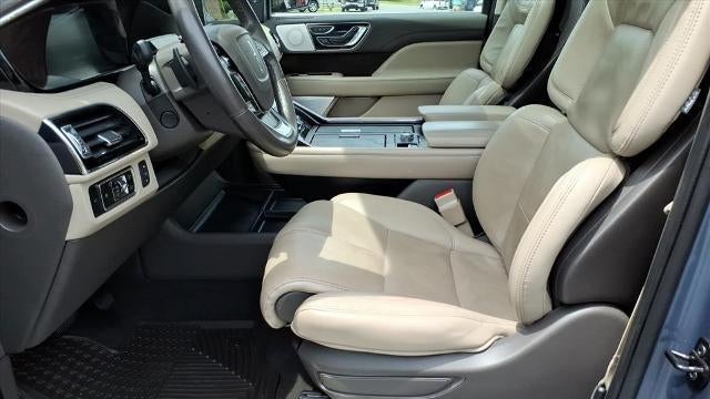 2023 Lincoln Navigator L Reserve