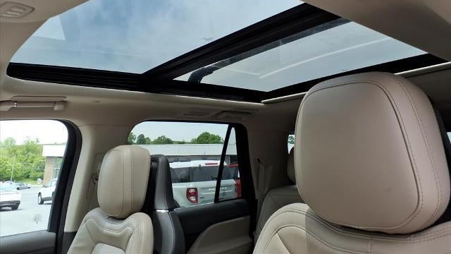 2023 Lincoln Navigator L Reserve
