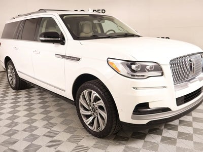Photo of a 2023 Lincoln Navigator L 4X4 Reserve 4DR SUV for sale