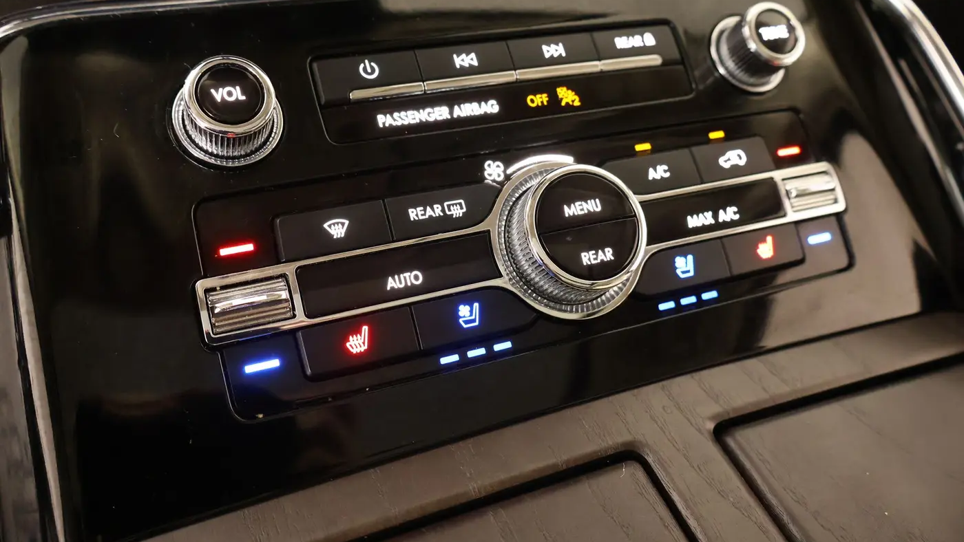 2023 Lincoln Navigator L Reserve