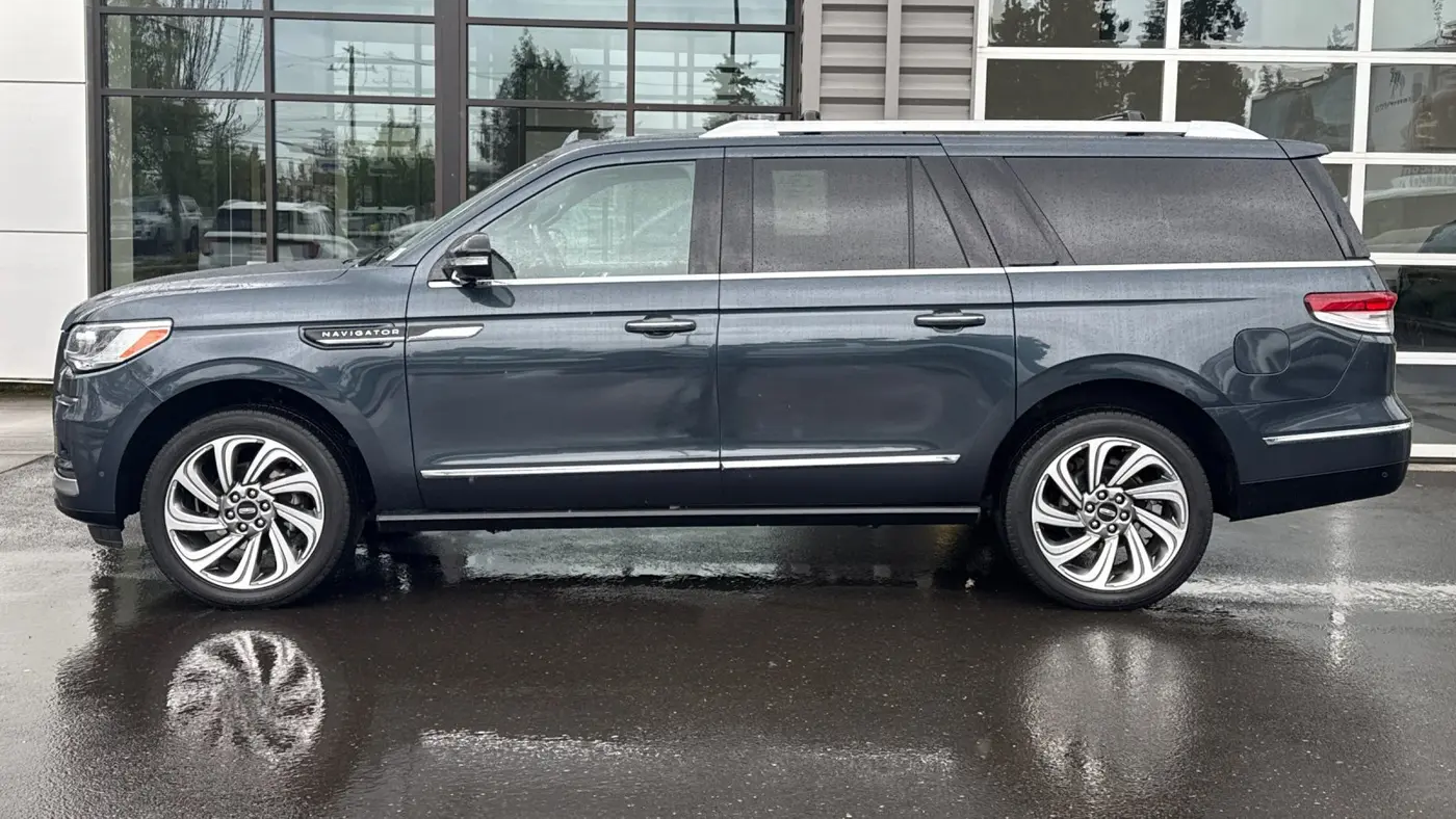2024 Lincoln Navigator L Reserve