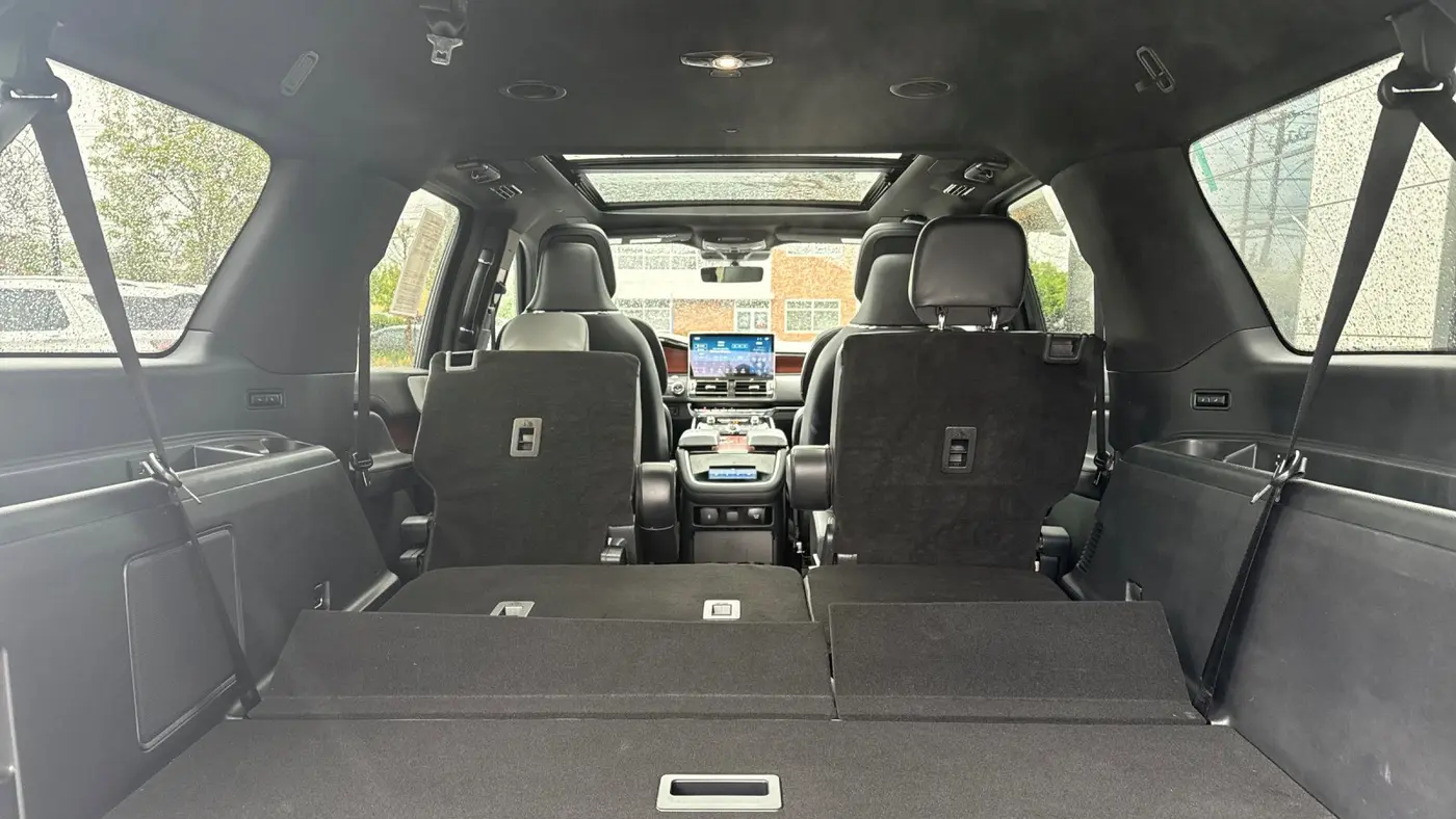2024 Lincoln Navigator L Reserve