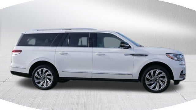 2024 Lincoln Navigator L Reserve