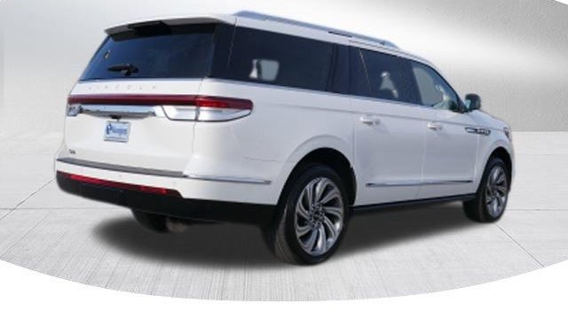 2024 Lincoln Navigator L Reserve