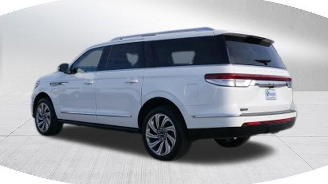 2024 Lincoln Navigator L Reserve