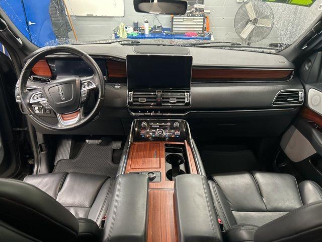 2024 Lincoln Navigator - $64,000