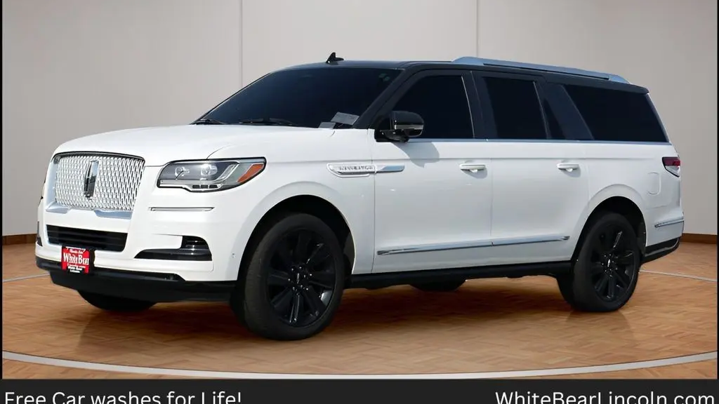 Preowned 2024 Lincoln Navigator L Reserve for Sale