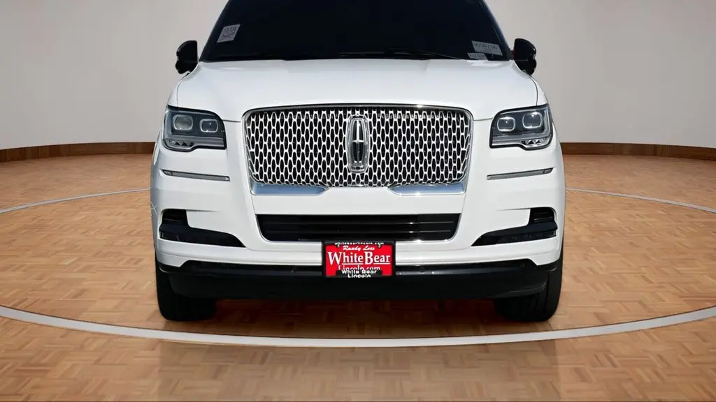 2024 Lincoln Navigator L Reserve