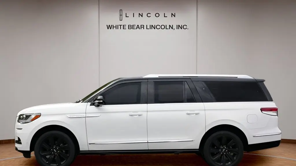 2024 Lincoln Navigator L Reserve