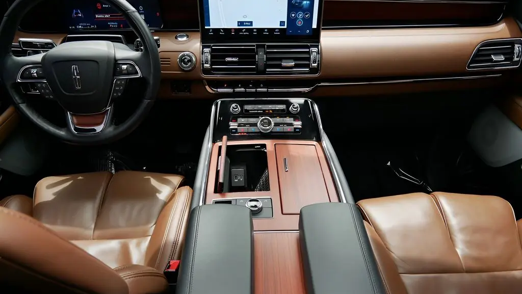 2024 Lincoln Navigator L Reserve