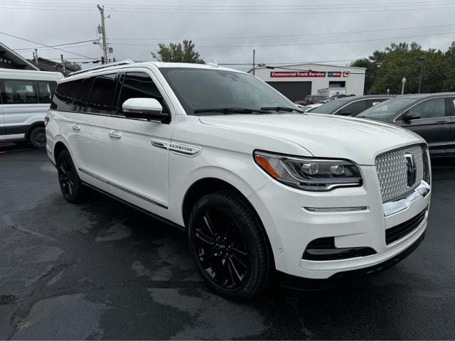 2024 Lincoln Navigator - $67,996