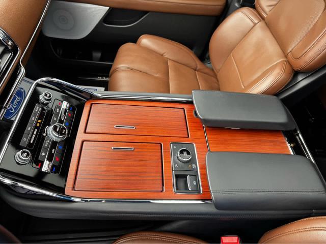 2024 Lincoln Navigator - $67,996