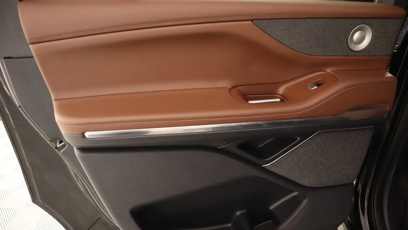 2025 Lincoln Navigator L Reserve