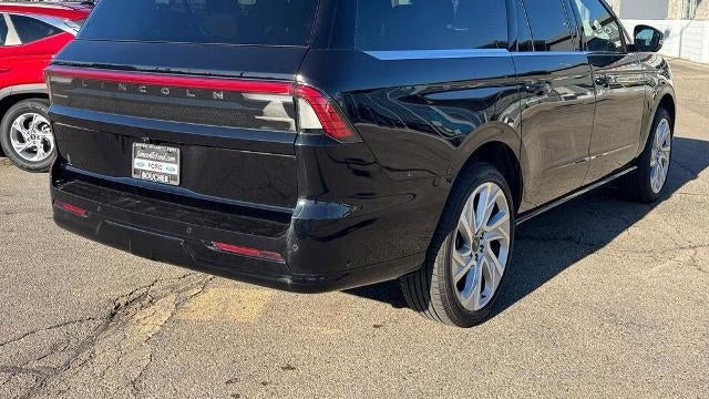2025 Lincoln Navigator L Reserve