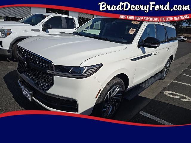 2025 Lincoln Navigator