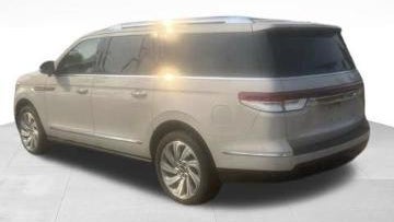2023 Lincoln Navigator L Reserve