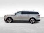 2023 Navigator L Thumbnail 6