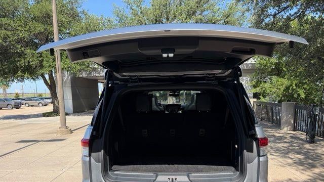 2023 Lincoln Navigator L Reserve