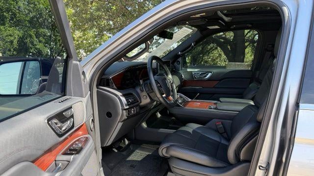 2023 Lincoln Navigator L Reserve