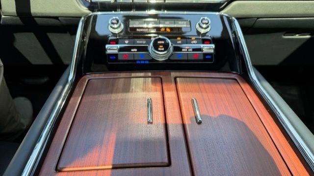 2023 Lincoln Navigator L Reserve