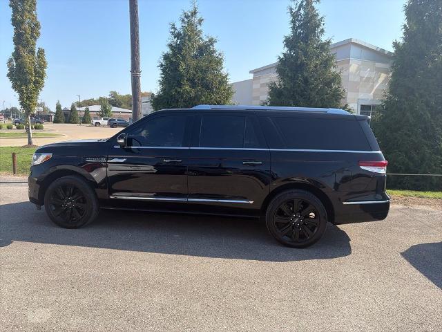 2023 Lincoln Navigator - $47,500