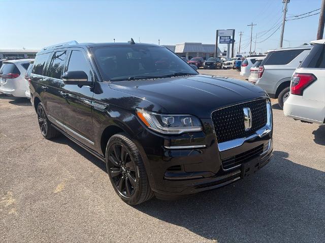 2023 Lincoln Navigator - $47,500
