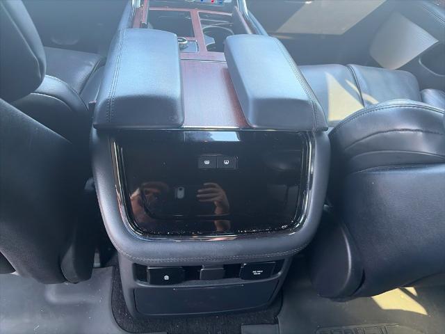 2023 Lincoln Navigator - $47,500